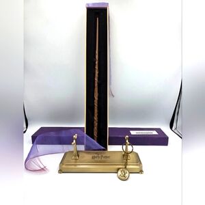 Harry Potter Universal Studios 'Hermione Granger' Wand, Keychain, Wand Holder